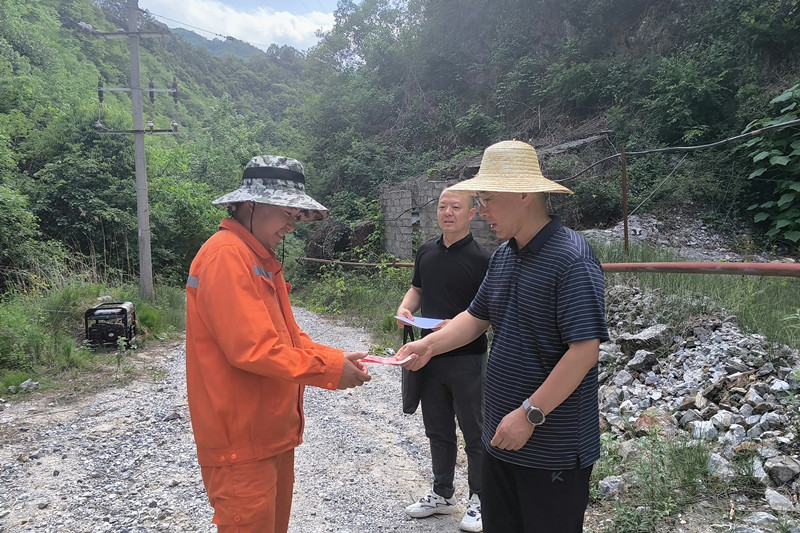 061749195466255198.jpeg 4.jpg